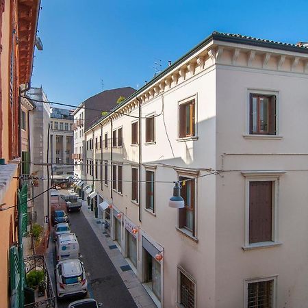 Il Cuscino Di Giulietta - 2 Min From Arena Lejlighed Verona Eksteriør billede